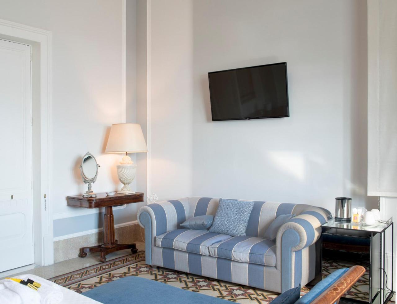 Bed and Breakfast Vittoria - House Of Charme Messina Esterno foto